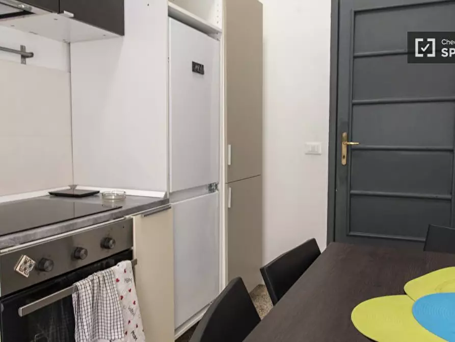 Immagine 4 di Camera condivisa in affitto  in Via Filippo Scolari a Roma