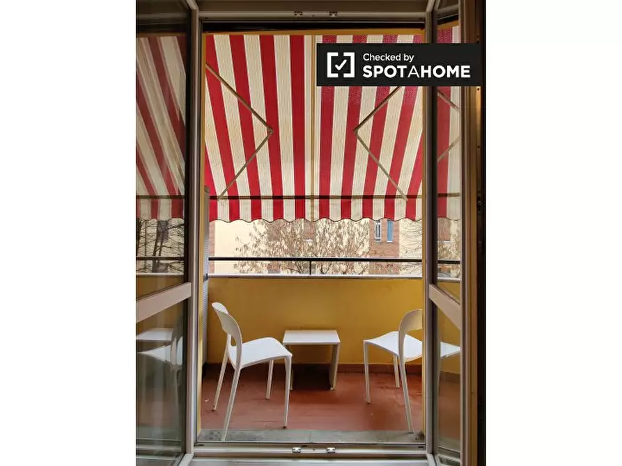 Immagine 5 di Appartamento in affitto  in Via Pier Alessandro Paravia a Milano