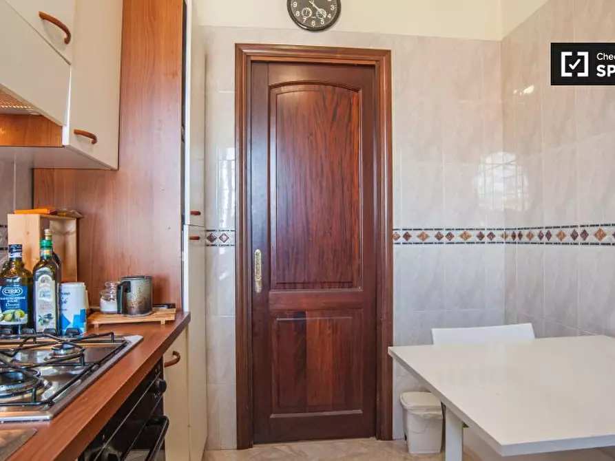 Immagine 9 di Camera condivisa in affitto  in Via Francesco Bianchi, 00133 Roma RM, Italy a Roma