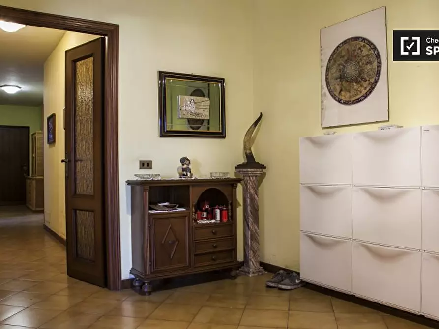 Immagine 15 di Camera condivisa in affitto  in Via Santa Domenica Talao a Roma