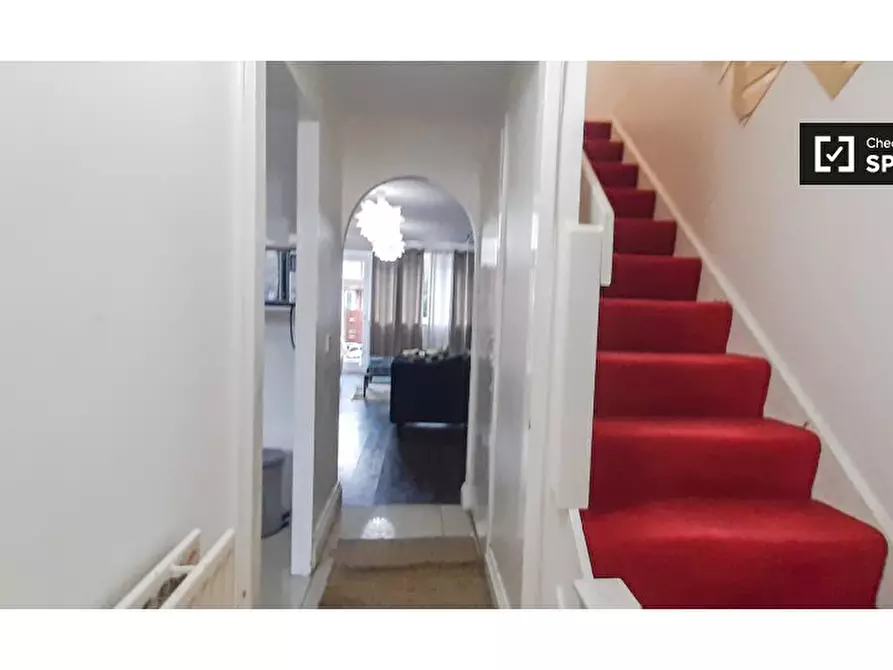 Immagine 3 di Appartamento in affitto  in Goldfinch Rd a Eltham