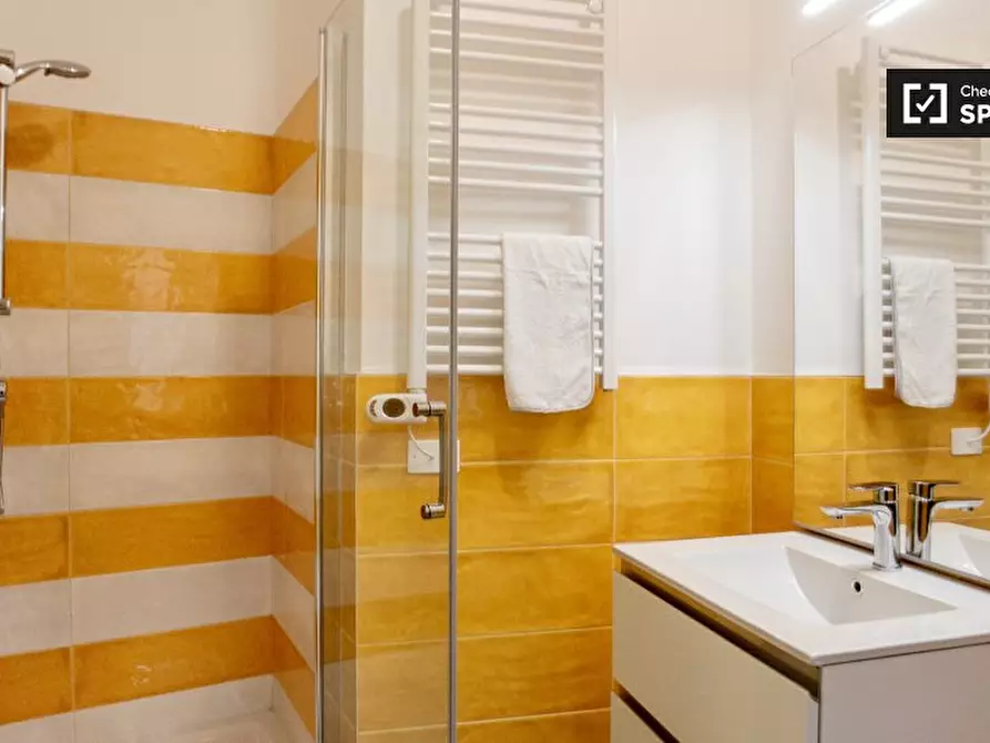 Immagine 9 di Camera condivisa in affitto  in Via Siusi a Milano