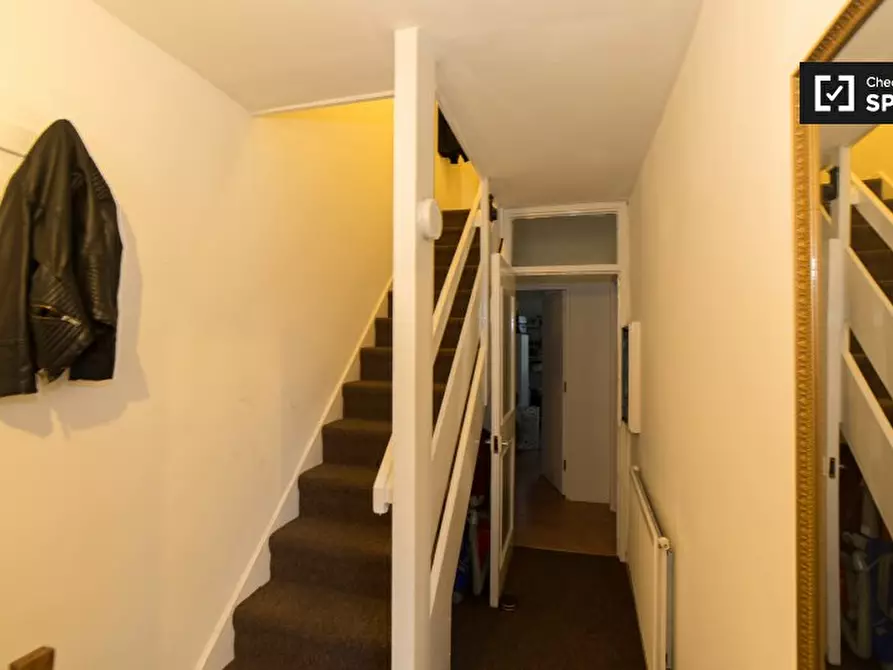 Immagine 12 di Camera condivisa in affitto  in Guildford Road a Lambeth