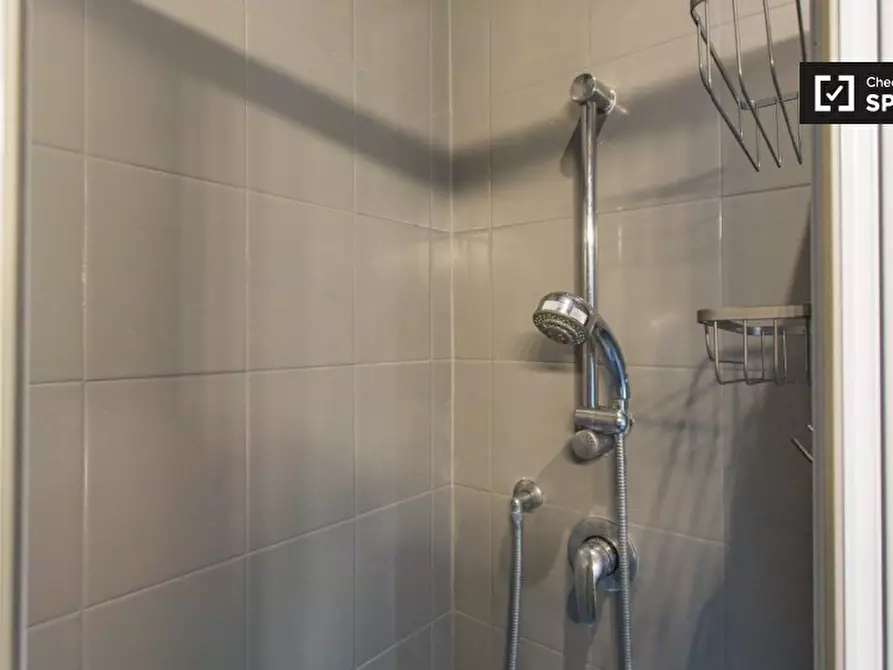 Immagine 11 di Ufficio in affitto  in Viale Famagosta a Milano