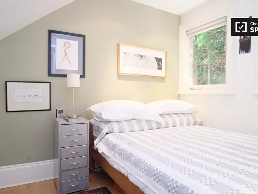 Immagine 4 di Appartamento in affitto  in Rosslyn Hill, Hampstead a Camden Town