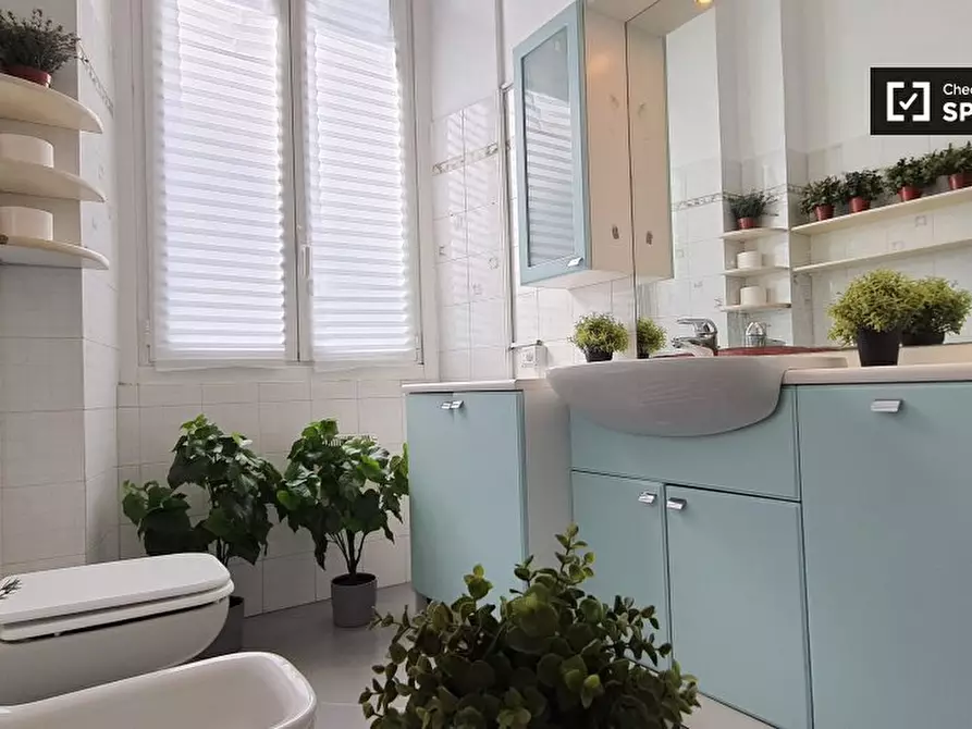 Immagine 19 di Camera condivisa in affitto  in Via Sebastiano del Piombo a Milano