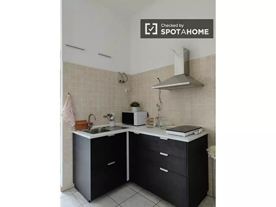 Immagine 10 di Ufficio in affitto  in Via Nicola Palmieri a Milano