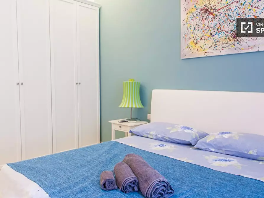 Immagine 2 di Camera condivisa in affitto  in Via Amerigo Vespucci a Roma