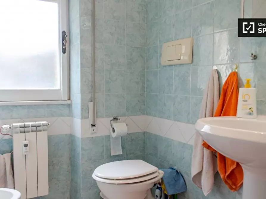 Immagine 18 di Camera condivisa in affitto  in Via Francesco De Vico, 00142 Roma RM, Italy a Roma