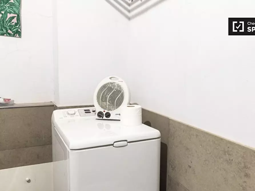 Immagine 6 di Appartamento in affitto  in Via dei Gigli d'Oro a Roma