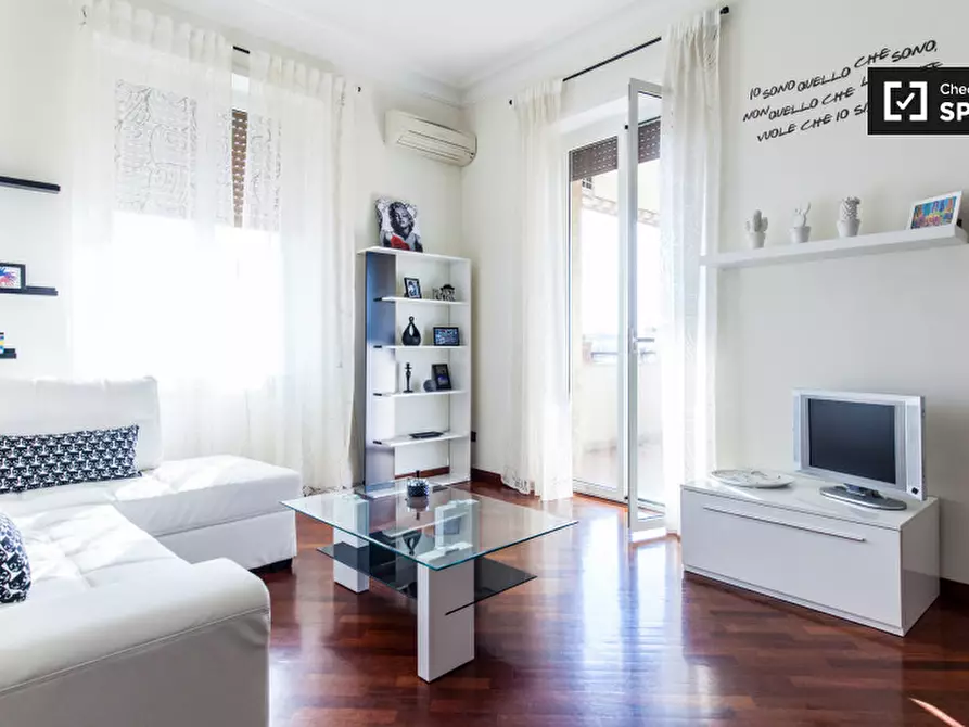 Immagine 10 di Appartamento in affitto  in Via Alberto Mario a Roma