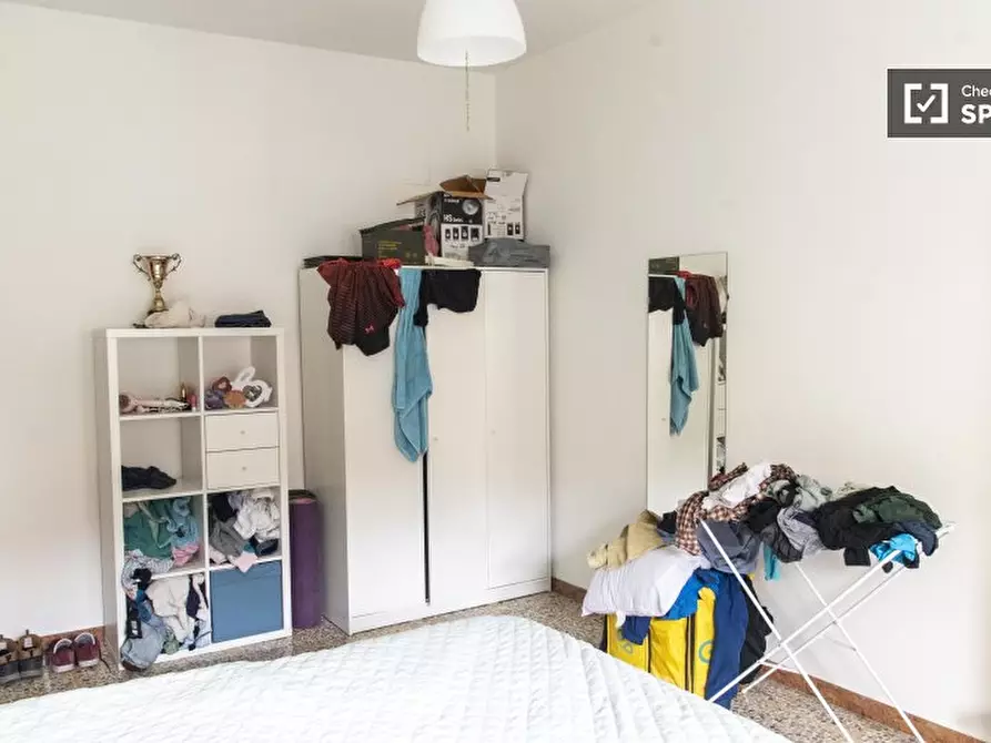 Immagine 8 di Camera condivisa in affitto  in Via Oderisi da Gubbio a Roma