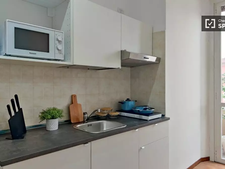 Immagine 9 di Ufficio in affitto  in Via degli Etruschi a Milano