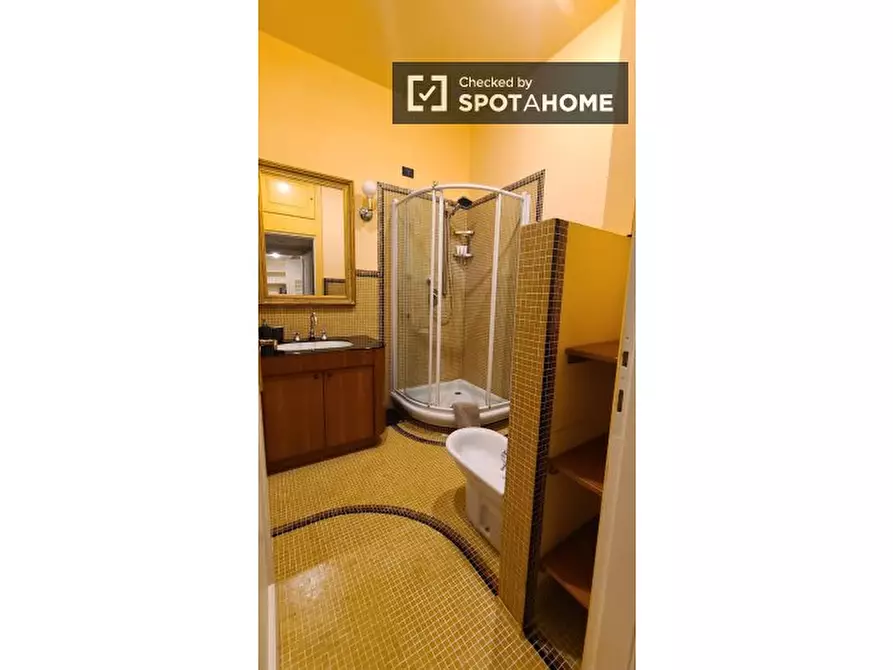 Immagine 10 di Appartamento in affitto  in Via Crescenzio a Roma