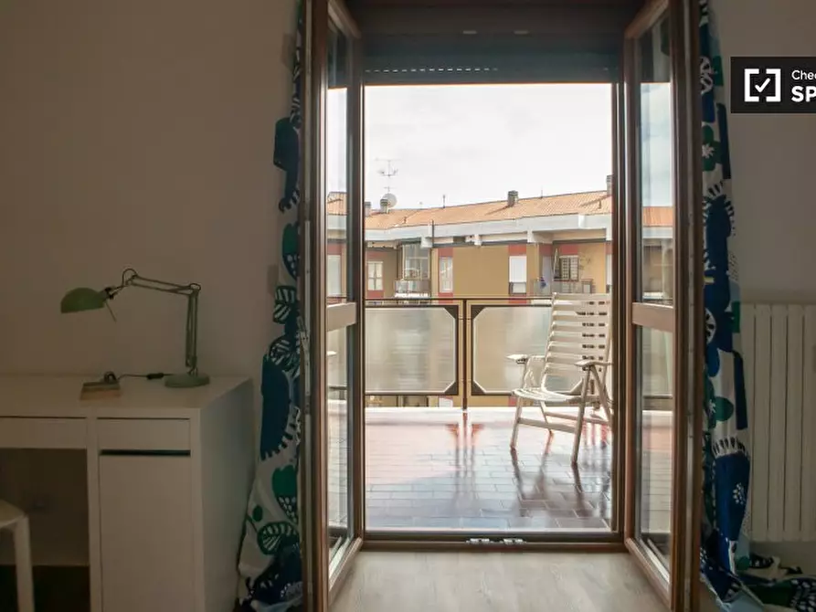 Immagine 4 di Camera condivisa in affitto  in Via Filippo Turati a Cologno Monzese