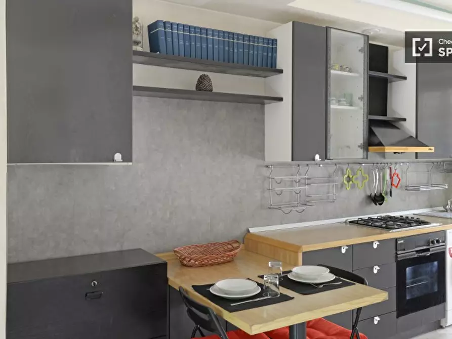 Immagine 3 di Appartamento in affitto  in via privata stadera a Milano