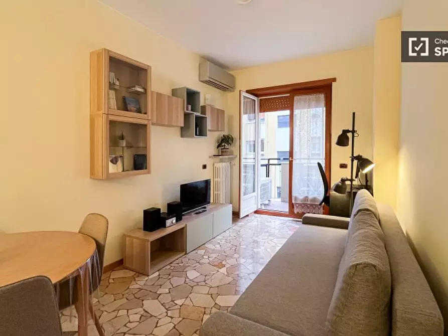 Immagine 2 di Appartamento in affitto  in Via Giovanni da Procida a Milano