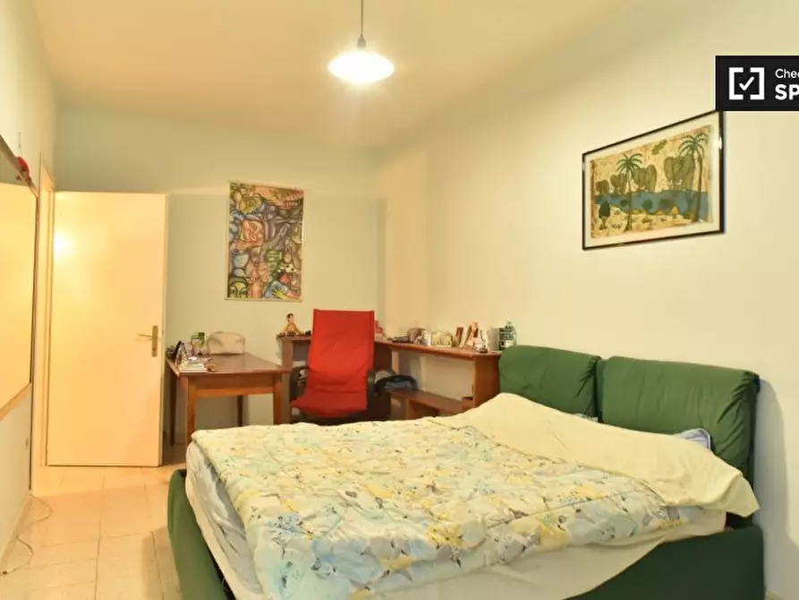 Immagine 3 di Camera condivisa in affitto  in Via Giuseppe de Robertis, 00143 Roma RM, Italy a Roma