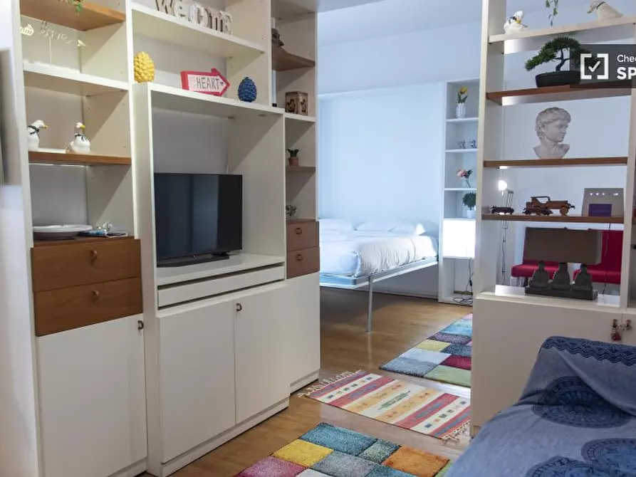 Immagine 10 di Ufficio in affitto  in Via Aldo Manuzio a Roma