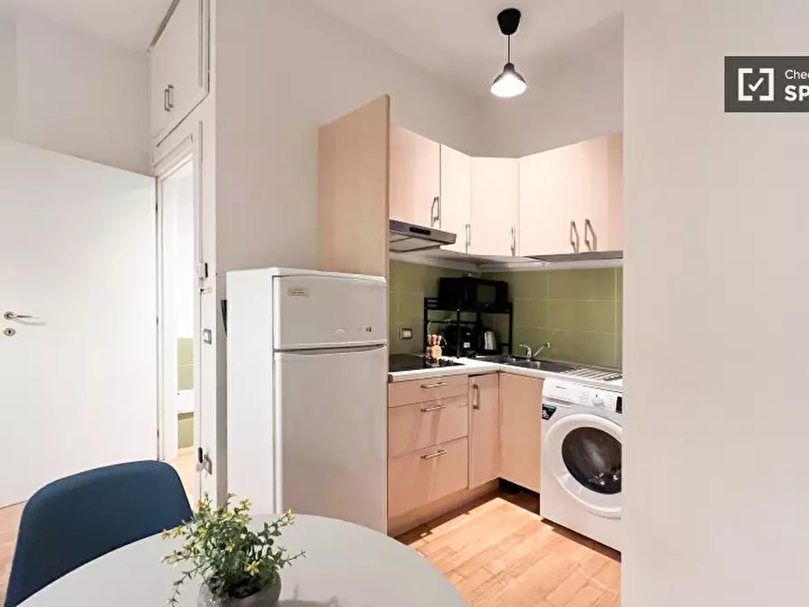 Immagine 7 di Ufficio in affitto  in Via Cola Montano a Milano