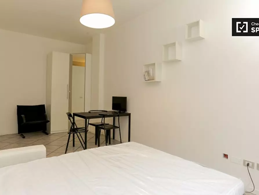 Immagine 12 di Ufficio in affitto  in Via Donatello, 18, 20131 Milano MI, Italy a Milano