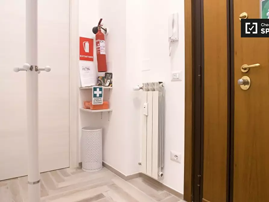 Immagine 19 di Appartamento in affitto  in Viale dei Romagnoli a Roma