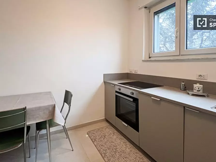 Immagine 16 di Camera condivisa in affitto  in Via Orbetello a Milano