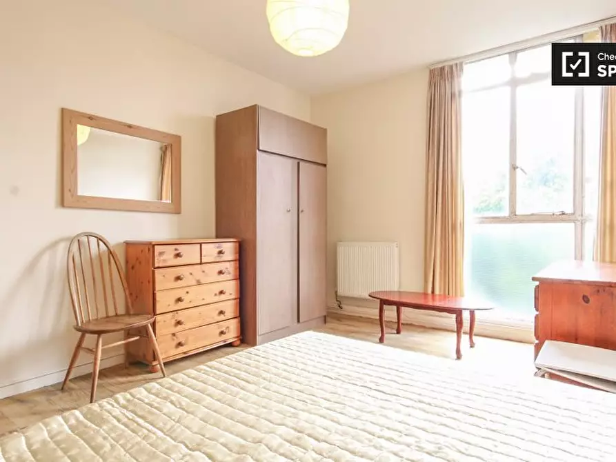 Immagine 10 di Appartamento in affitto  in Winchester House,  Hallfield Estate, a Paddington
