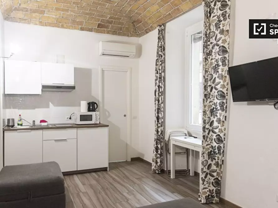 Immagine 3 di Ufficio in affitto  in Via Tunisi a Roma