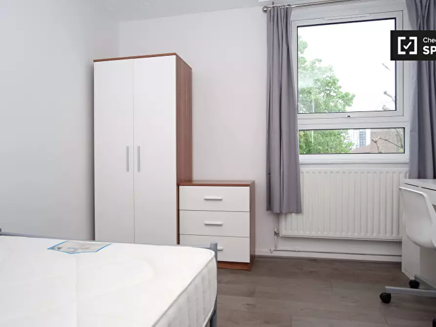 Immagine 3 di Camera condivisa in affitto  in Spey Street a Poplar