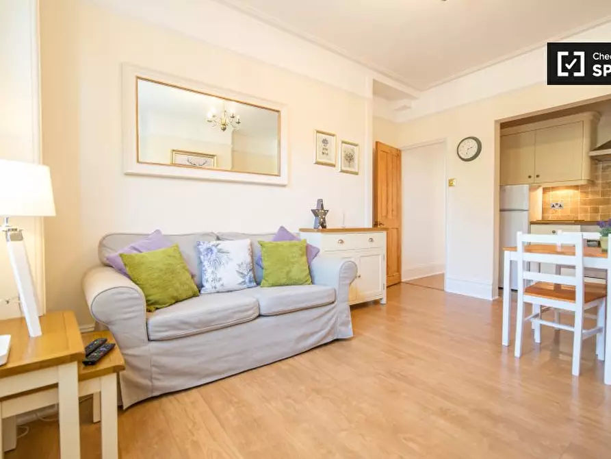 Immagine 4 di Appartamento in affitto  in Heath Rd, Harrow HA1 4DA, UK a Harrow