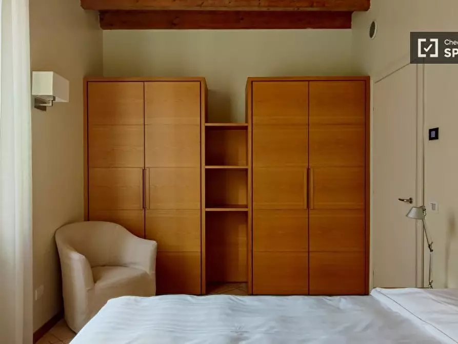 Immagine 5 di Appartamento in affitto  in Via Ascanio Sforza a Milano