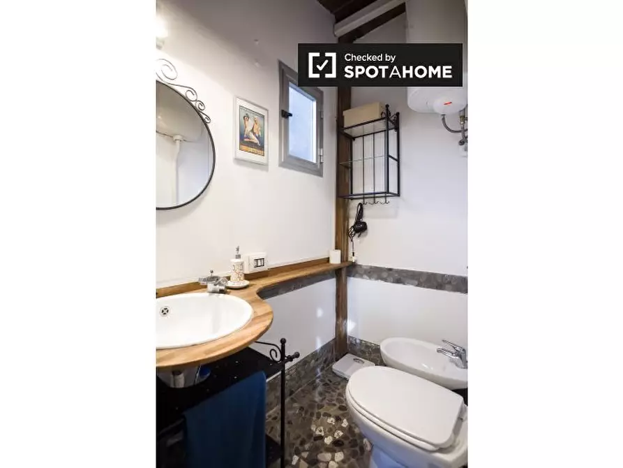 Immagine 10 di Ufficio in affitto  in Via Stefano Infessura, 00179 Roma RM, Italy a Roma