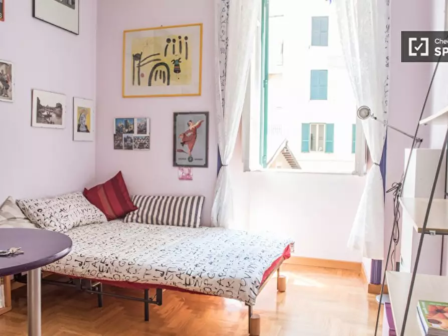 Immagine 3 di Camera condivisa in affitto  in Via Ceneda a Roma