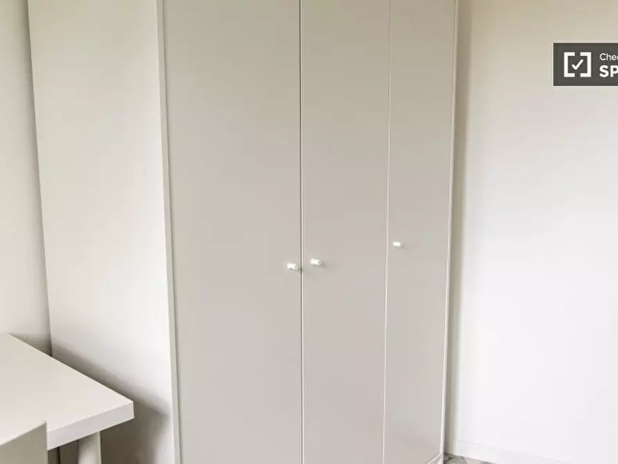 Immagine 8 di Camera condivisa in affitto  in Via Valnerina a Roma