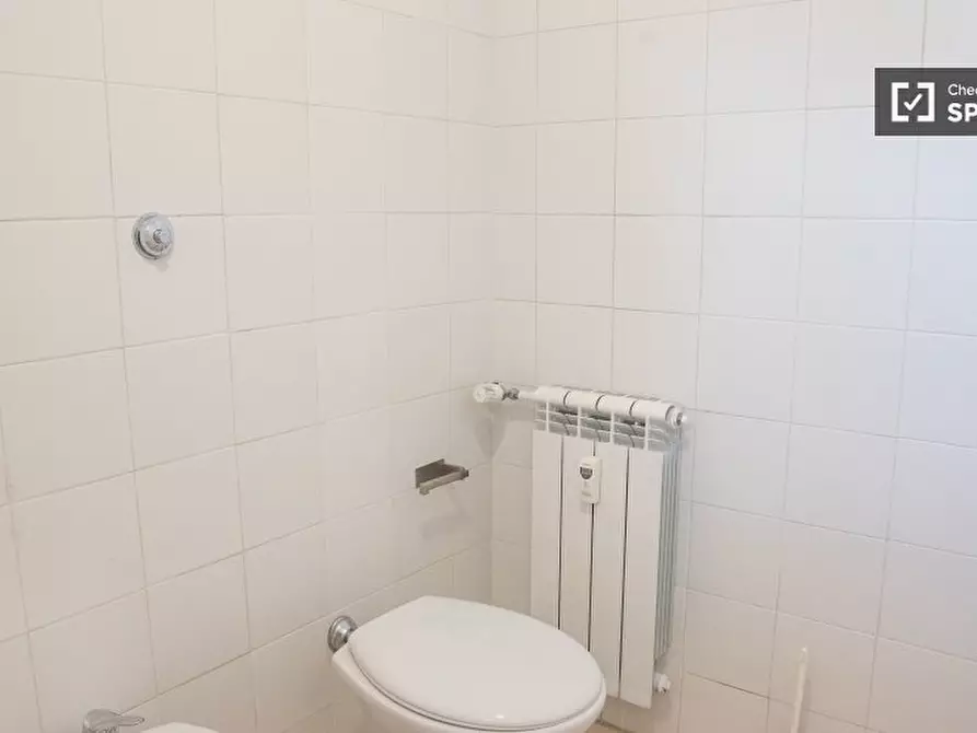 Immagine 15 di Appartamento in affitto  in Via degli Ortaggi a Roma