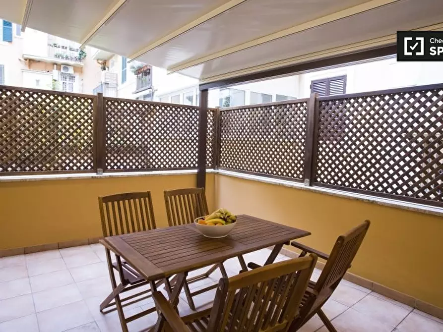 Immagine 17 di Appartamento in affitto  in Via Capo d'Africa, 00184 Roma RM, Italy a Roma