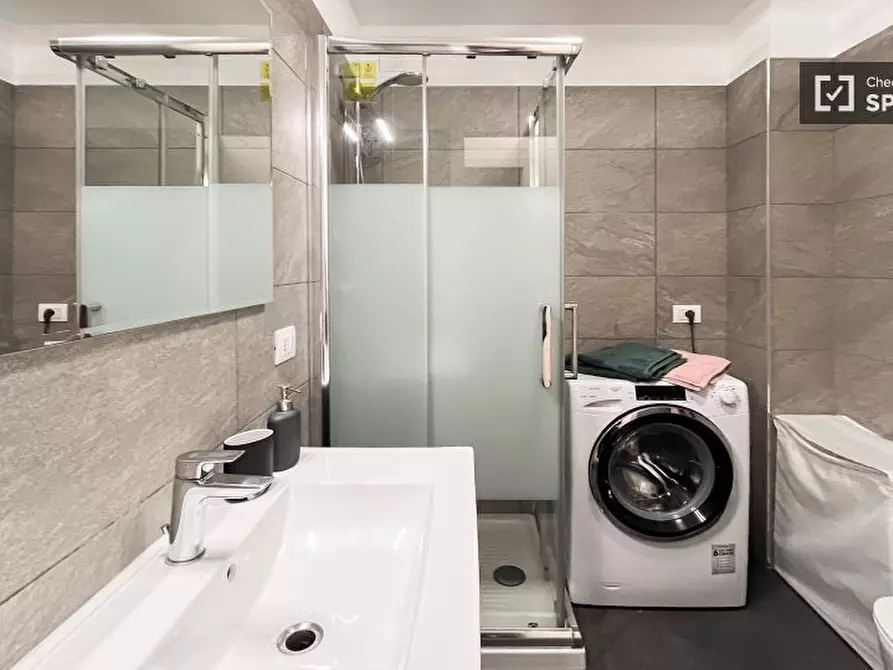 Immagine 7 di Appartamento in affitto  in Via Ercole Oldofredi a Milano