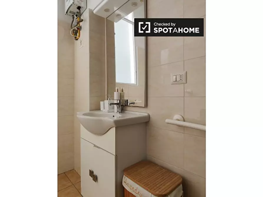 Immagine 13 di Appartamento in affitto  in Via Antonio Stradivari a Milano