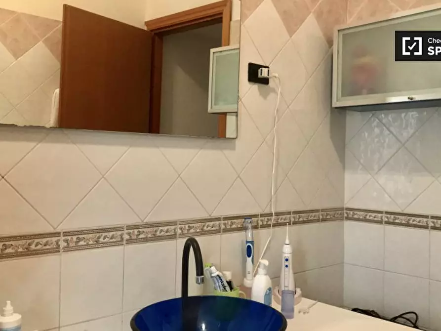 Immagine 15 di Camera condivisa in affitto  in Via di Trigoria, 00128 Selcetta RM, Italy a Roma