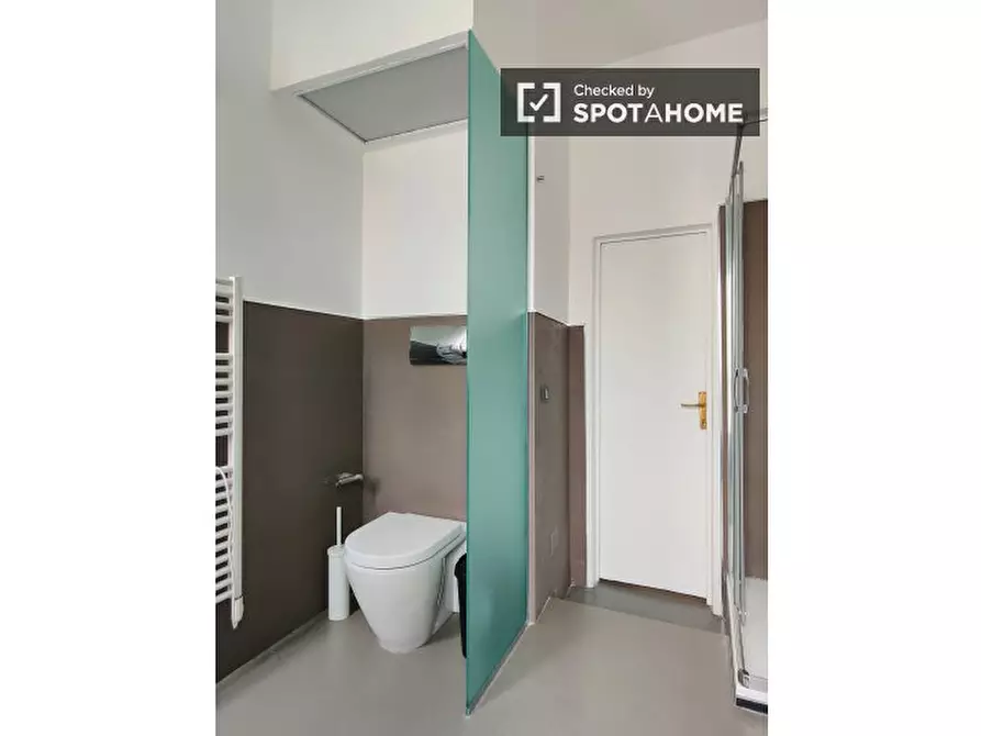 Immagine 11 di Camera condivisa in affitto  in Corso Venezia a Milano