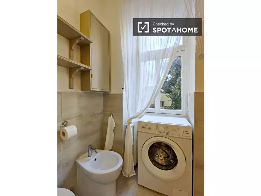 Immagine 19 di Ufficio in affitto  in Viale Molise a Milano