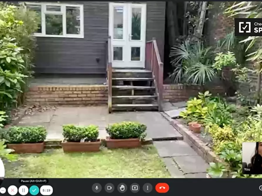 Immagine 6 di Camera condivisa in affitto  in Ground Floor Apartment a Kensington