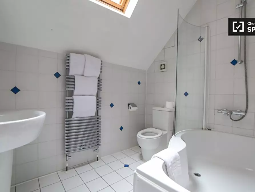 Immagine 11 di Appartamento in affitto  in New Bridge St, London EC4Y, UK a 