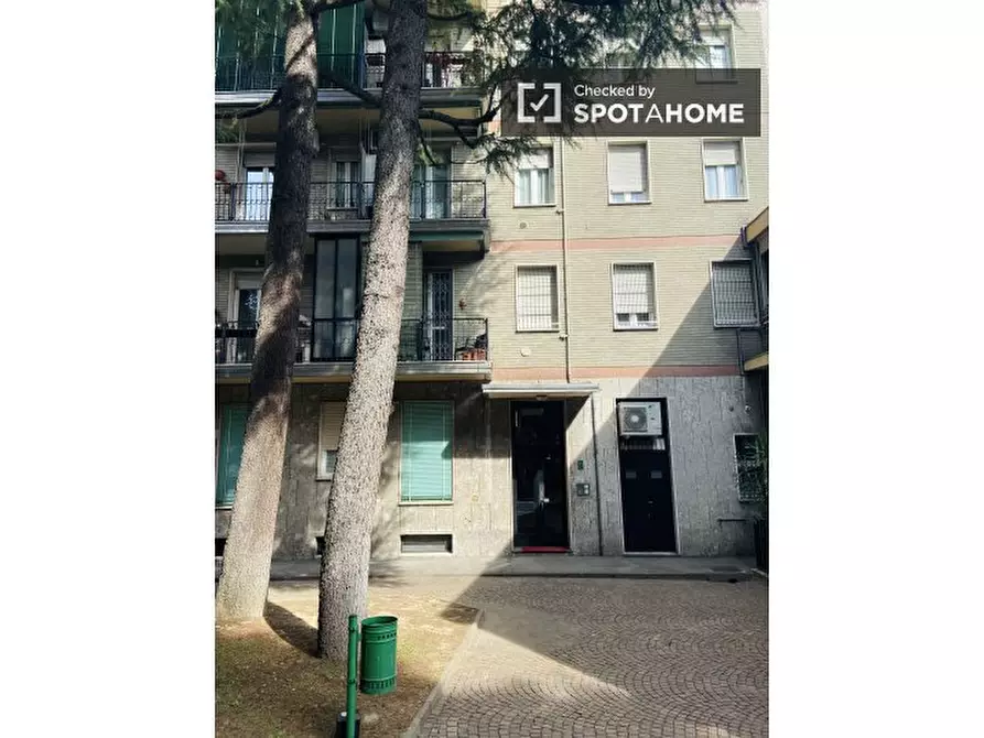 Immagine 13 di Appartamento in affitto  in Via Achille Fontanelli a Milano