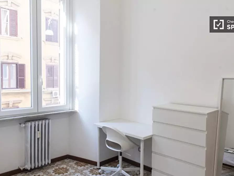 Immagine 5 di Camera condivisa in affitto  in Piazza di S. Croce in Gerusalemme a Roma