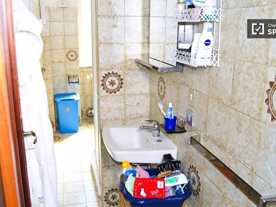 Immagine 11 di Camera condivisa in affitto  in VIA BATTISTOTTI SASSI a Milano