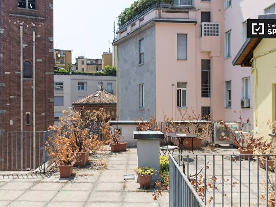 Immagine 16 di Camera condivisa in affitto  in Corso Venezia a Milano