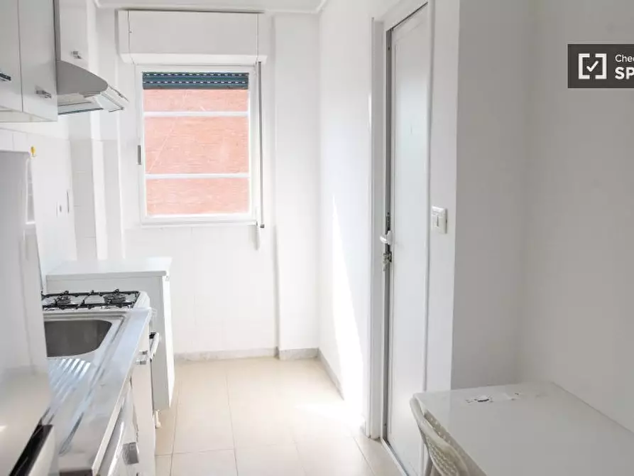 Immagine 5 di Appartamento in affitto  in Via degli Ortaggi a Roma