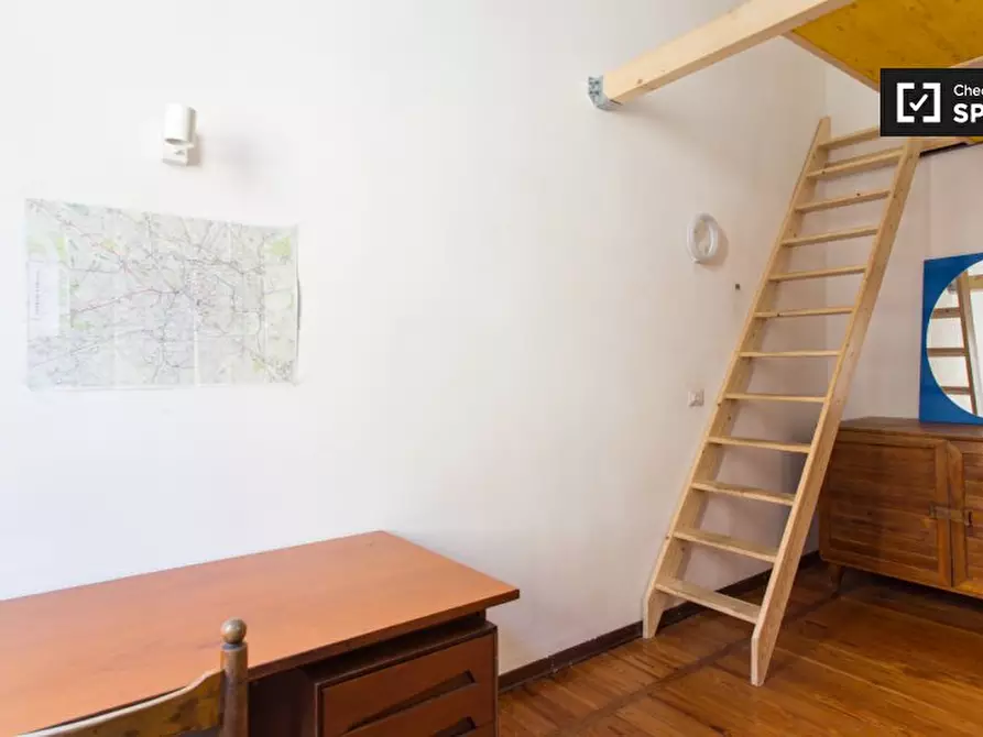 Immagine 19 di Camera condivisa in affitto  in via Curtatone a Milano